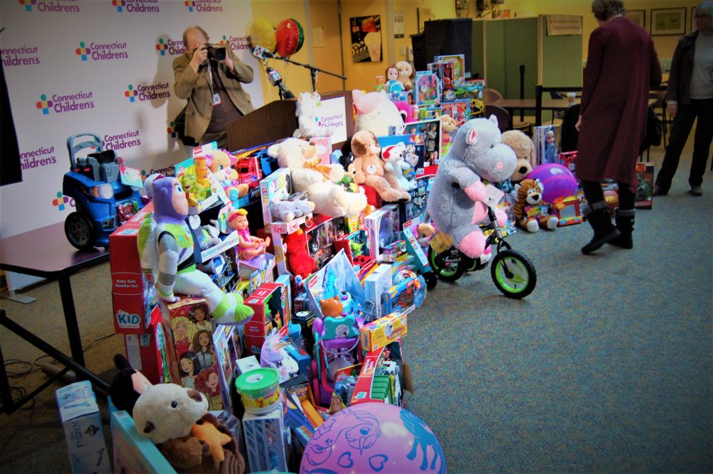 CT Children’s and State Police Toy Drive in Pictures – 2019